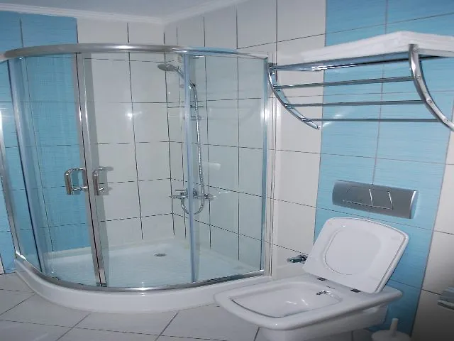 Ξενοδοχείο Turihan 3*